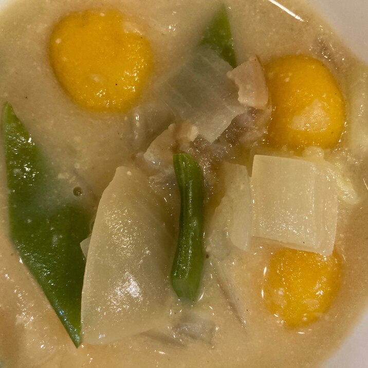 かぼちゃニョッキと野菜のカレークリーム煮